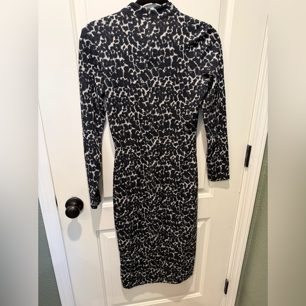 Ted Baker Black & White Animal Printed Long Sleeve Midi Dress - Picture 3 of 5